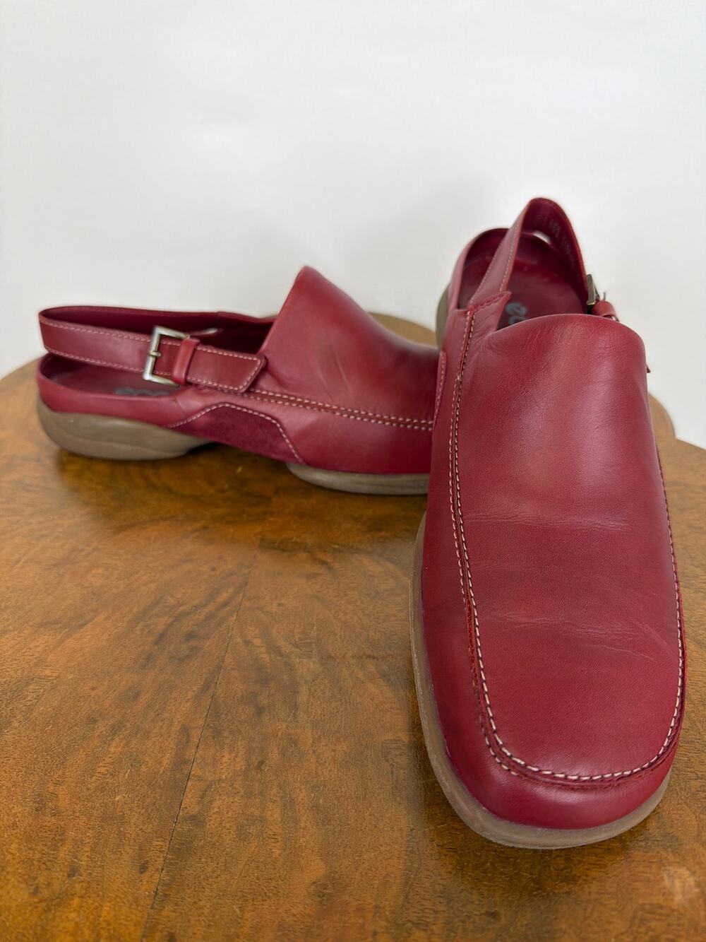 Ecco Red Leather Adjustable Heel Strap Comfort Loafers Made Portugal NIB 10.5